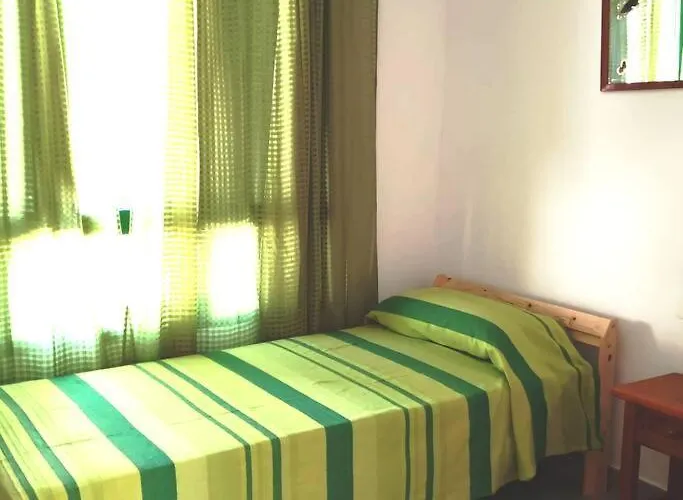 Casa Sira, Centrico Y Cerca De Playa * コスタ・テギセ